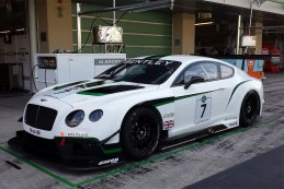 Gulf 12H: De Bentley Continental GT3