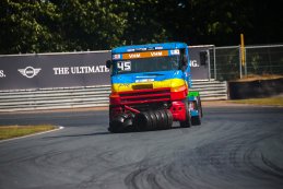 Robbin Kruithof - Rainbow Warrior Truckracing Scania