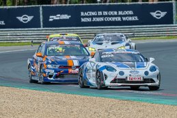 Zolder Superprix: De Supercar Challenge races in beeld gebracht
