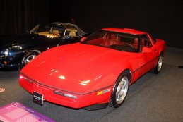 Autoworld Brussels: Expo 'Icons of the 90's'