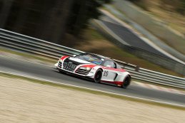 VLN Test- & Einstellfahrt in beeld gebracht