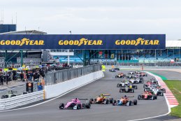 Silverstone: Eurocup-3 in beeld gebracht