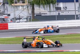 Silverstone: Eurocup-3 in beeld gebracht
