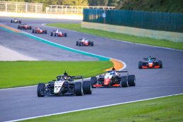 Ultimate Cup Series Spa: de vrijdag in beeld gebracht