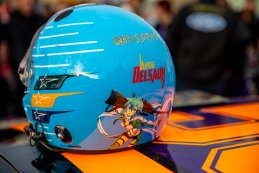 American Festival NASCAR Finals: De parade naar het Heldenplein in beeld gebracht