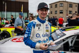American Festival NASCAR Finals: De parade naar het Heldenplein in beeld gebracht