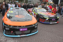 American Festival NASCAR Finals: De parade naar het Heldenplein in beeld gebracht