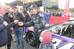 American Festival NASCAR Finals: De pitwalk en gridwalk van zondag in beeld gebracht