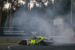 American Festival NASCAR Finals: de zondag in beeld gebracht
