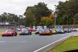 American Festival NASCAR Finals: De laatste race van het Belcar Endurance  Championship in beeld gebracht