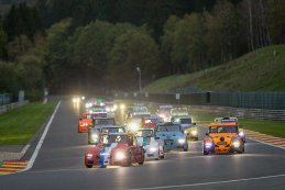 De 24h 2CV in beeld gebracht