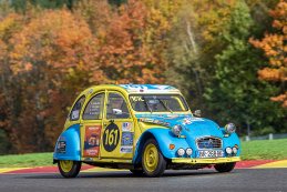 De 24h 2CV in beeld gebracht