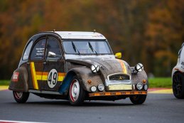 De 24h 2CV in beeld gebracht