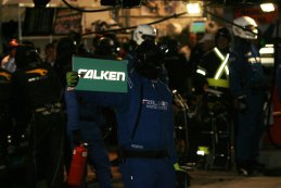 24H Nürburgring: De actie in de pitlane in beeld