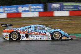 Syntix Superprix: Beelden van de Super GT Divisie