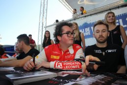 Zolder: De handtekeningsessie