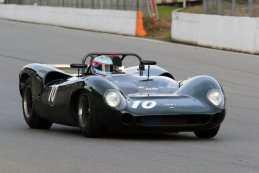 David Hart / Nicky Pastorelli - Lola T70 MK1 Spider