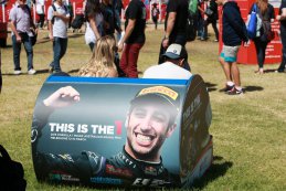 reclame Daniel Ricciardo