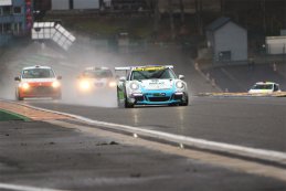 MExT Racing Team - Porsche 991 GT3 Cup
