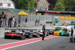 pitlane 2015 WSR Spa Renault Sport Trophy