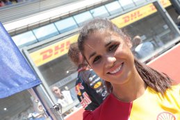 grid girl 2015 F1 Belgian Grand Prix