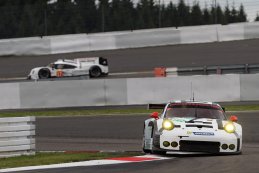 Manthey Racing - Porsche 911 RSR