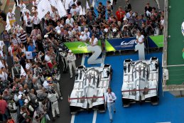 podium Porsche Team 24H Le Mans 2015