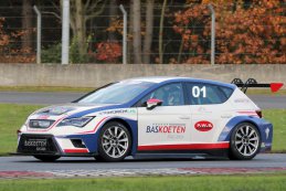 Bas Koeten Racing - Seat SuperCopa TCR