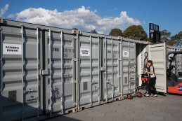 Containers voor F1 oversees