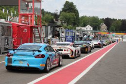 Pitlane British GT Spa 2016