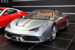 Autoworld - 70 years of Ferrari!