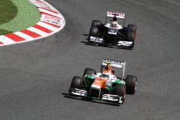 Adrian Sutil (Force India) - Pastor Maldonado (Williams)