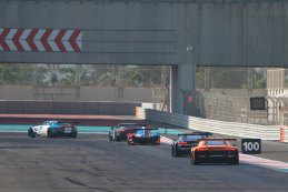 Oman Racing by TF Sport - Aston Martin Vantage GT3 vs. R-Motorsport - Aston Martin Vantage GT3