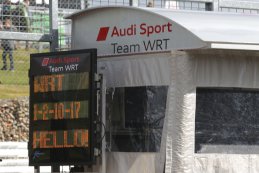 Pit stall Belgian Audi Club Team WRT