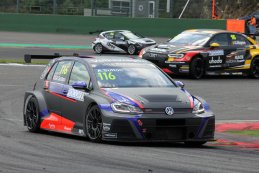 Ashley Sutton - Volkswagen Golf GTi TCR