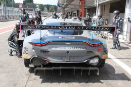R-Motorsport - Aston Martin Vantage AMR