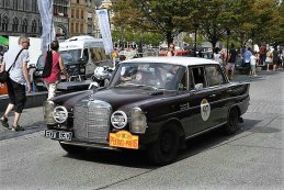 Michael Eatough - Mercedes-Benz 230S Fintail
