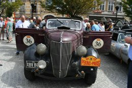 Jeff Urbina - Ford Cabriolet
