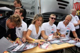 WCB Racing by Leipert Motorsport