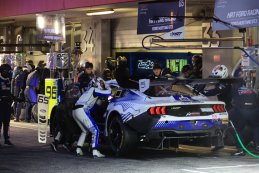 Pitstop van de HRT Ford Mustang #65