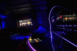 Voorstelling Red Bull RB9