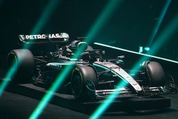 Mercedes 2025