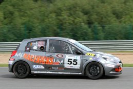 Racekicks - Renault Clio