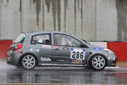 Traxx Racing - Renault Clio