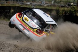 Uitstapje in grindbak door Davy van den Branden in zijn Citroën DS 3