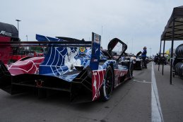 BMW M Team WRT - BMW M Hybrid V8