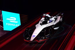 Nissan livery Formula E