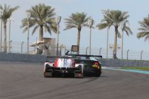 Gulf 12H: Crash Barwell Motorsport Lamborghini