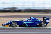 Comeback kid Billy Monger rijdt dit weekend in het Britse F3-kampioenschap