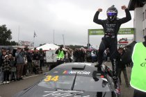American Festival NASCAR Finals: Lessard wint - Toffel kampioen